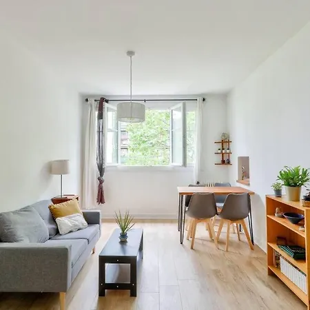 Apartment Charming Flat Near Cimetiere Du Pere-lachaise Paris